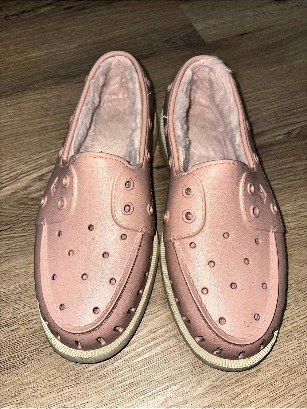 Sperry STS7089 Pink Faux-Fur Lined Sneakers US 8 Like New